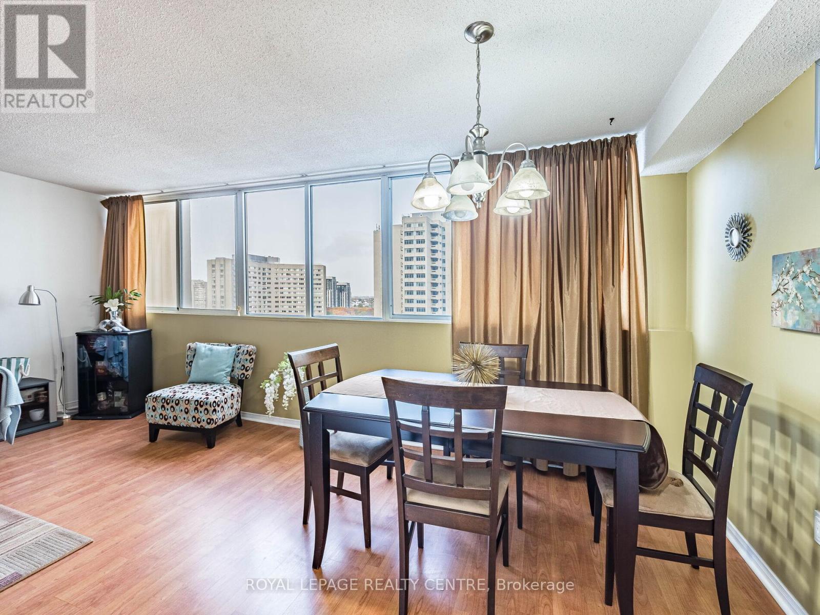 1604 - 3590 Kaneff Crescent W, Mississauga, Ontario  L5A 3X3 - Photo 14 - W12535000