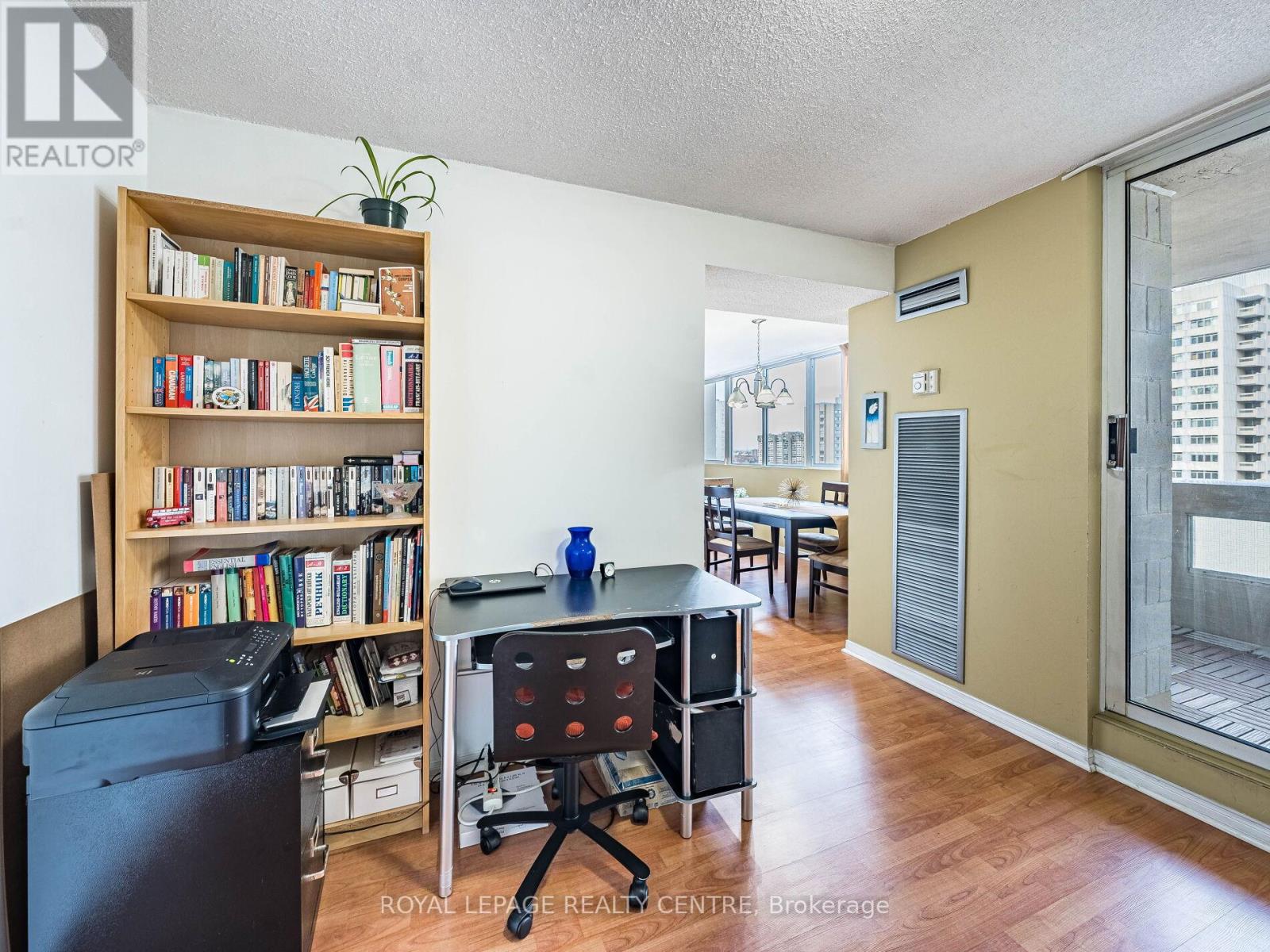 1604 - 3590 Kaneff Crescent W, Mississauga, Ontario  L5A 3X3 - Photo 35 - W12535000