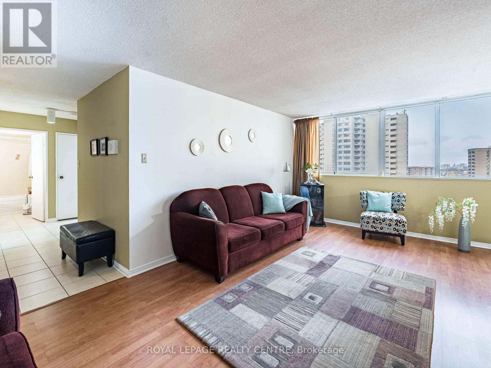 1604 - 3590 Kaneff Crescent W, Mississauga, Ontario  L5A 3X3 - Photo 8 - W12535000