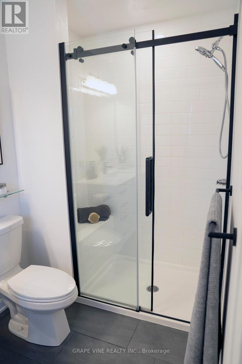 2057 Caltra Crescent, Ottawa, Ontario  K2J 6V4 - Photo 33 - X12450433