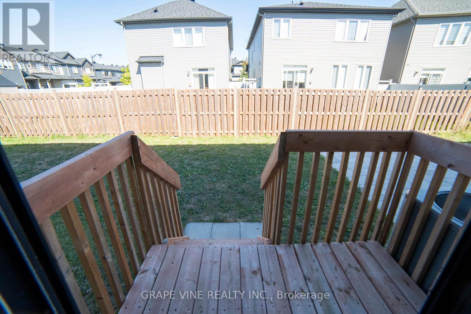 2057 Caltra Crescent, Ottawa, Ontario  K2J 6V4 - Photo 46 - X12450433