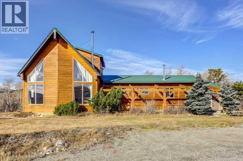 3 Southview Estates, Rural Pincher Creek No. 9, Alberta  T0K 1H0 - Photo 1 - A2268953