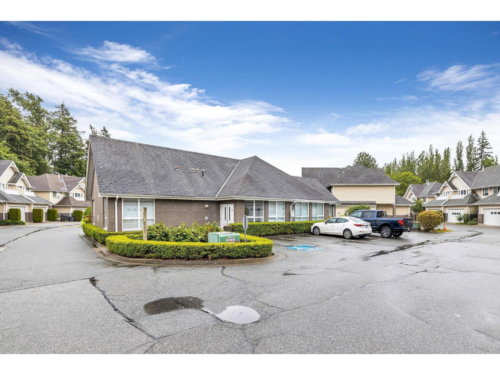 26 13918 58 Avenue, Surrey, British Columbia  V3X 3N8 - Photo 2 - R3051333