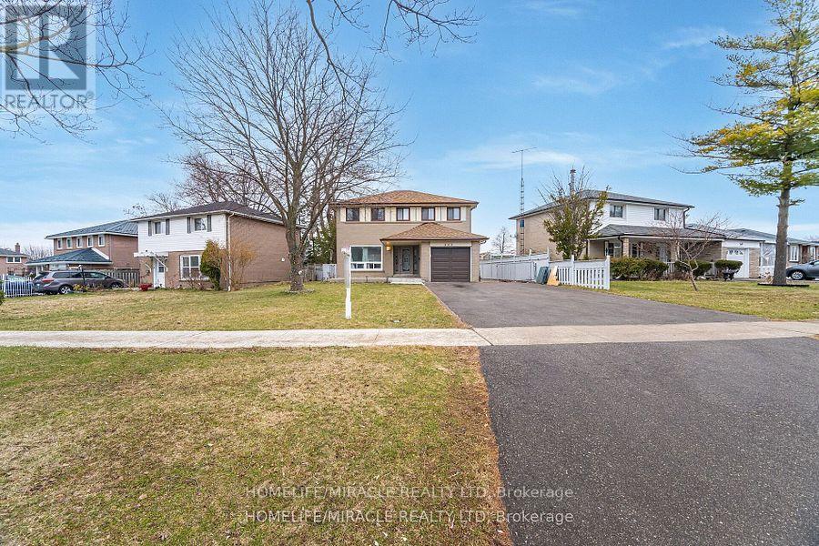 345 SILVERSTONE DRIVE, Toronto, Ontario