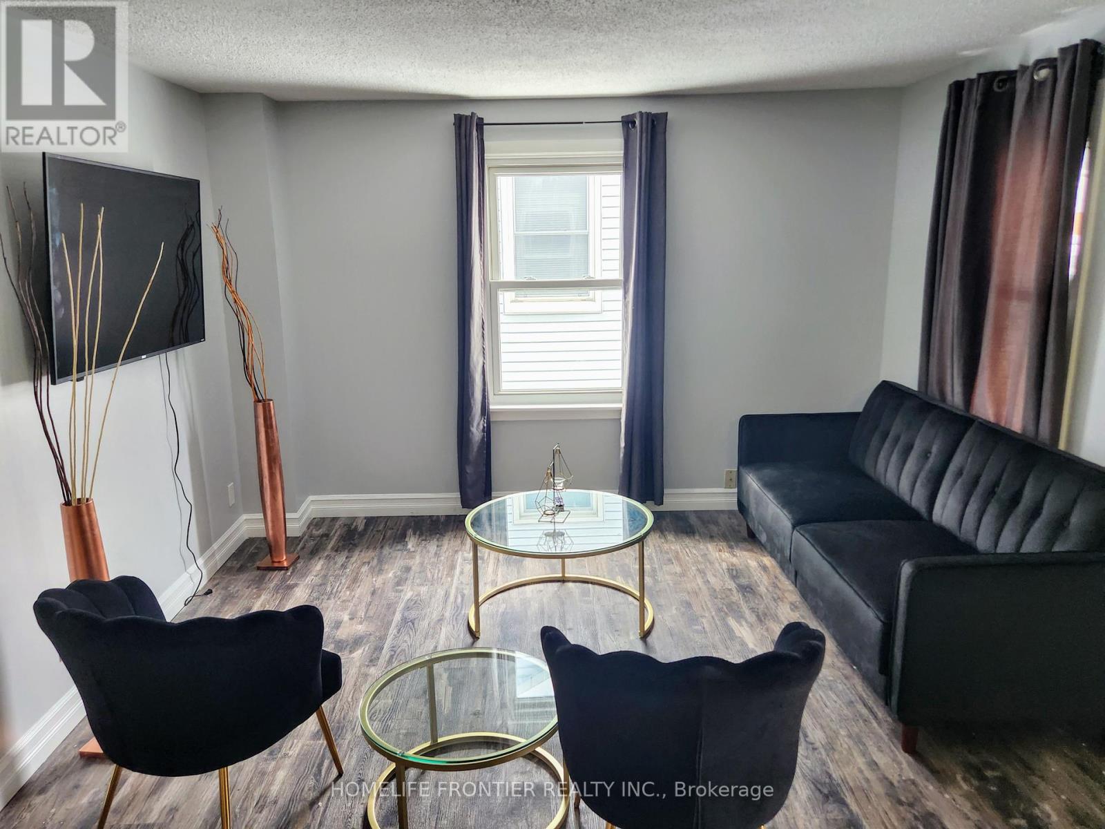 27 Beech Street, Ajax, Ontario  L1S 1W2 - Photo 2 - E12514920