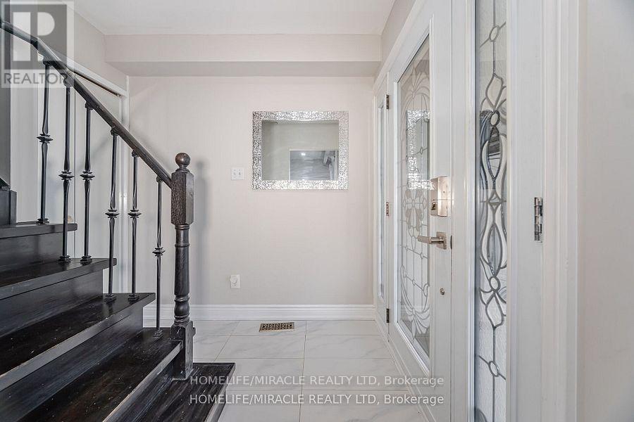 345 Silverstone Drive, Toronto, Ontario  M9V 3J8 - Photo 10 - W12374004