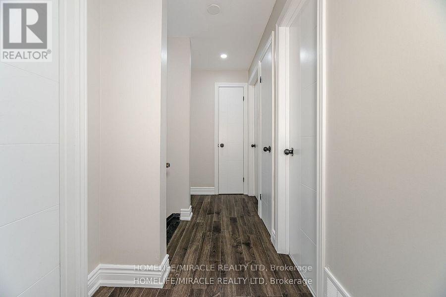 345 Silverstone Drive, Toronto, Ontario  M9V 3J8 - Photo 17 - W12374004