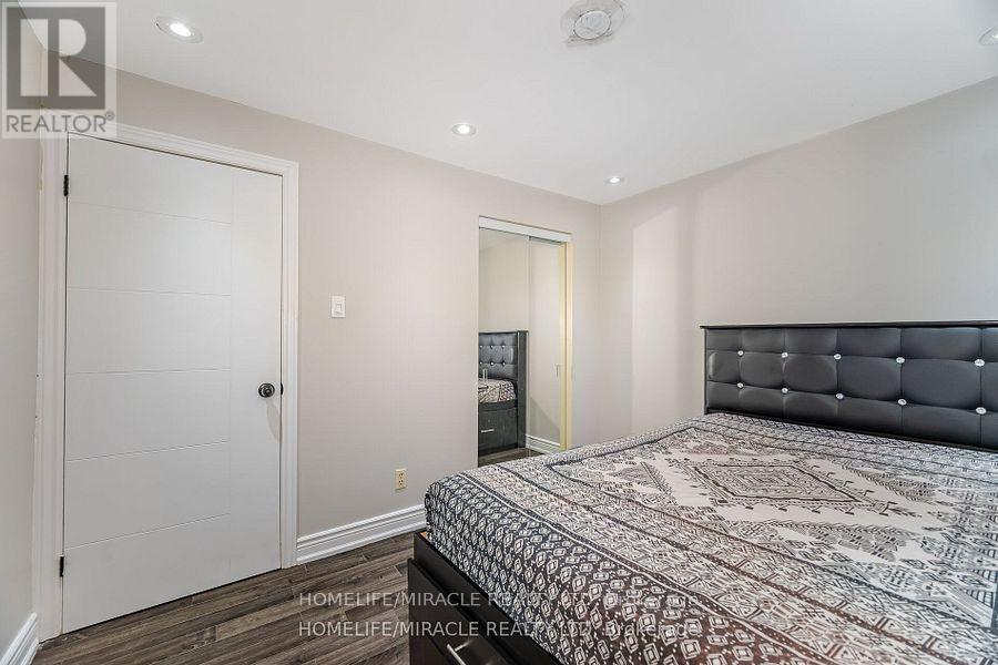 345 Silverstone Drive, Toronto, Ontario  M9V 3J8 - Photo 26 - W12374004