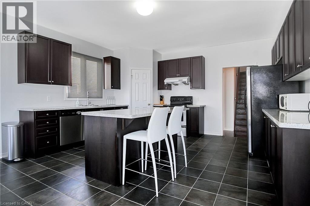 320 Robert Ferrie Drive, Kitchener, Ontario  N2P 2X7 - Photo 16 - 40787433