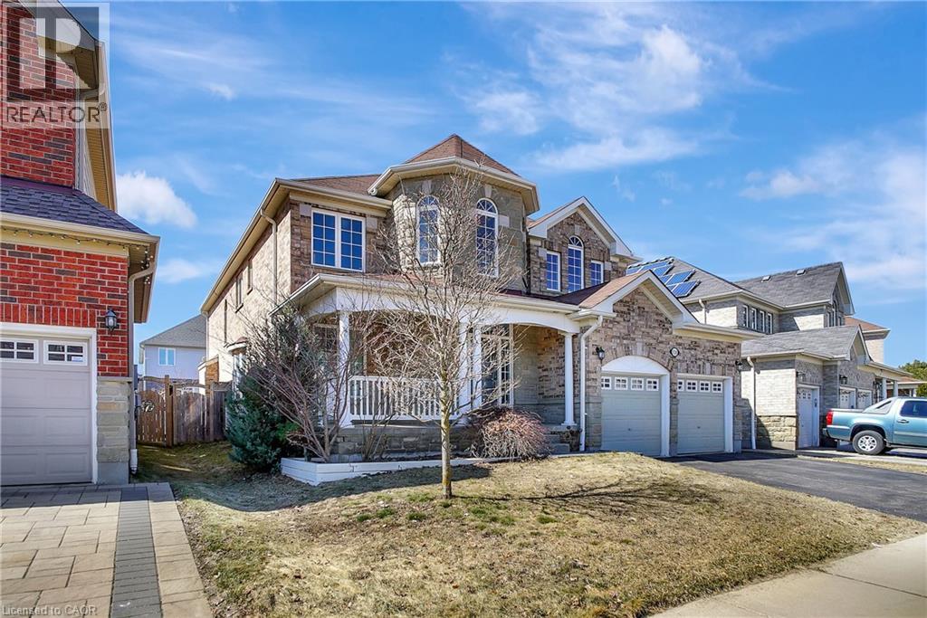 320 Robert Ferrie Drive, Kitchener, Ontario  N2P 2X7 - Photo 2 - 40787433