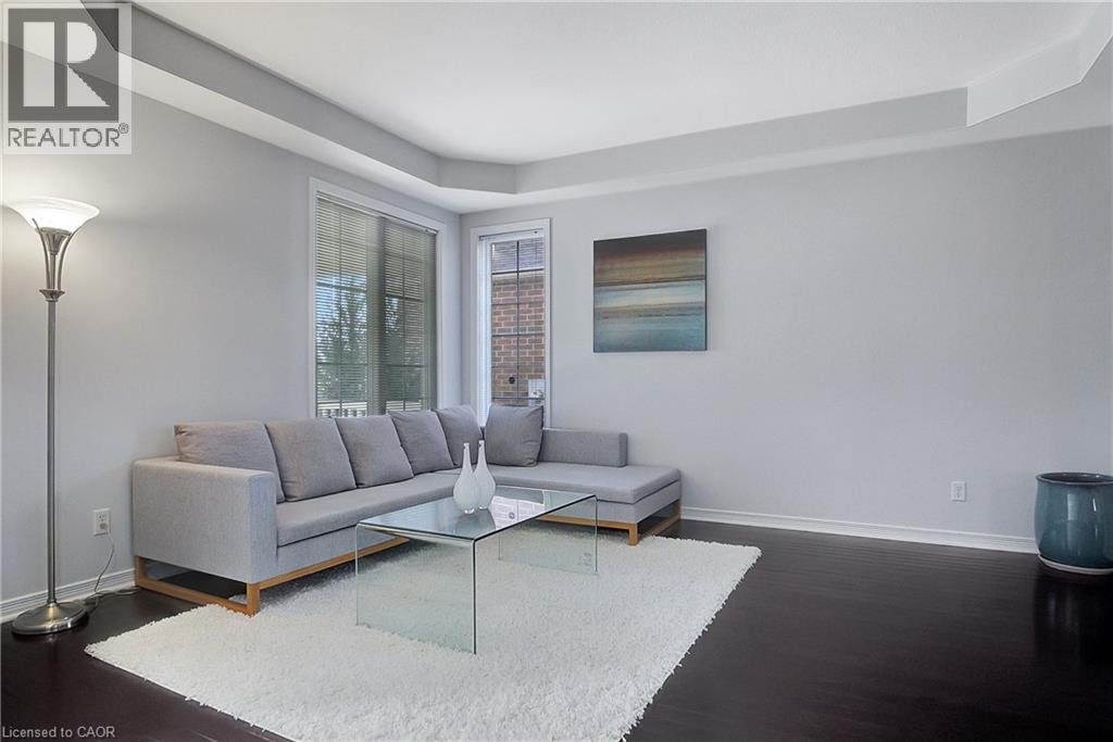 320 Robert Ferrie Drive, Kitchener, Ontario  N2P 2X7 - Photo 4 - 40787433