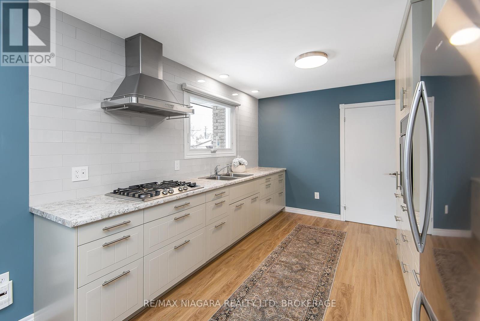 96 Watt Avenue, Welland, Ontario  L3B 1J4 - Photo 13 - X12535060