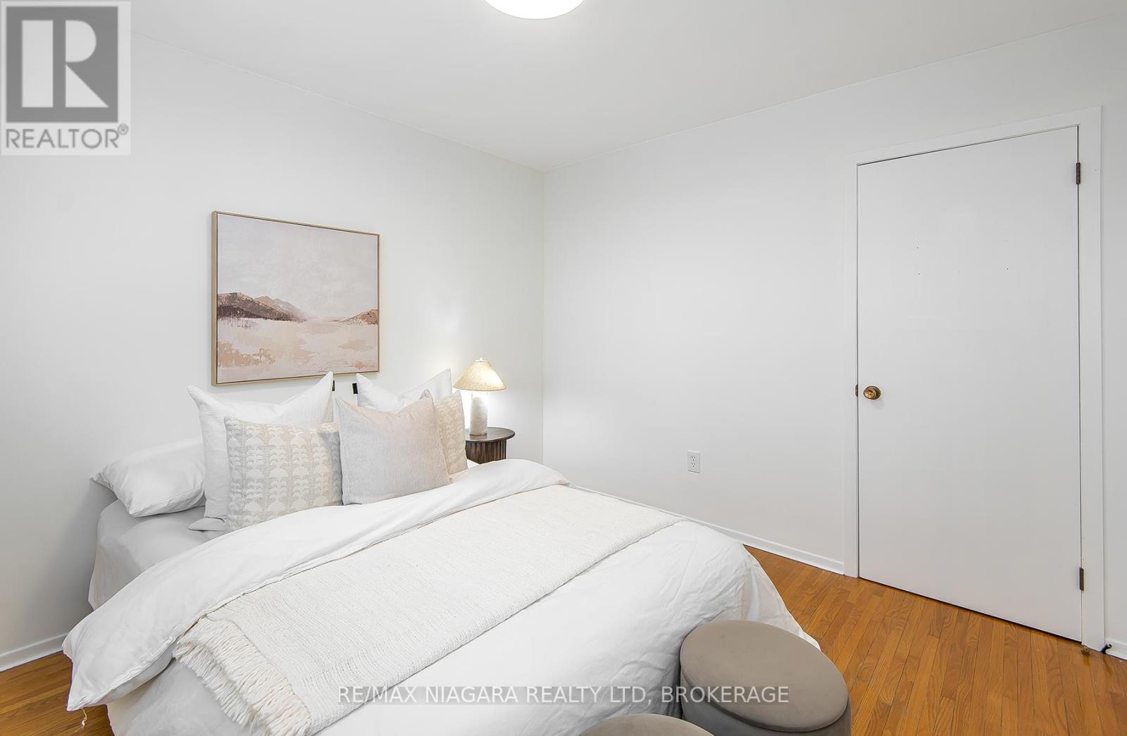 96 Watt Avenue, Welland, Ontario  L3B 1J4 - Photo 23 - X12535060