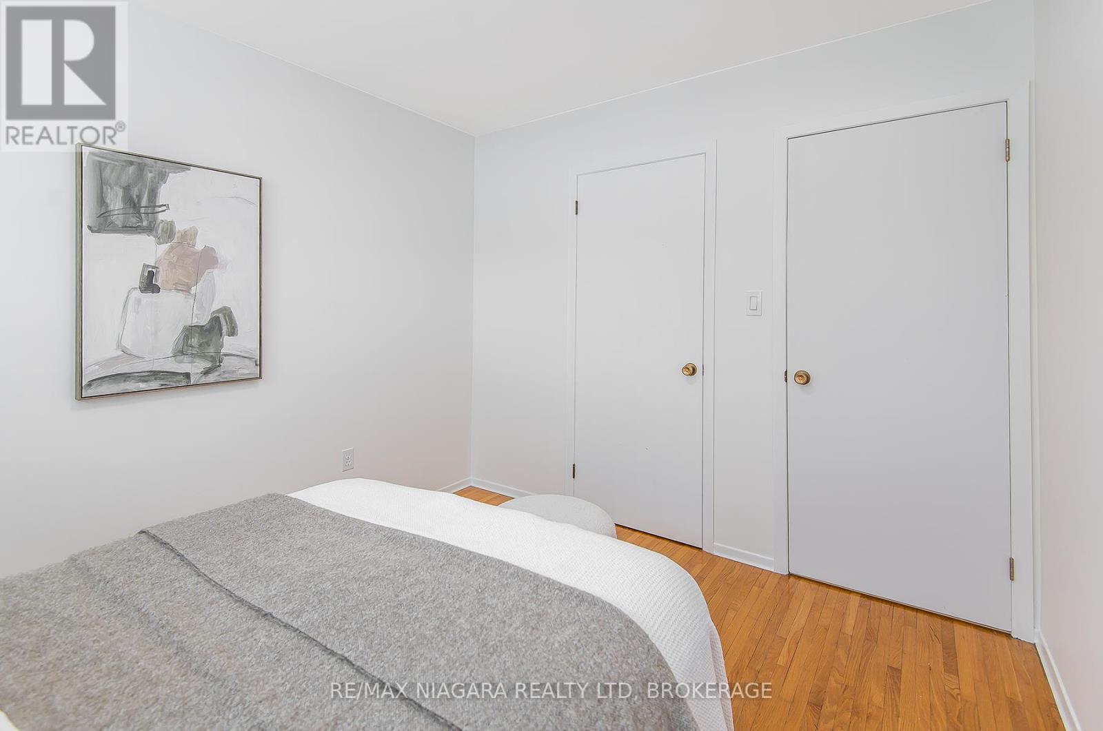 96 Watt Avenue, Welland, Ontario  L3B 1J4 - Photo 28 - X12535060