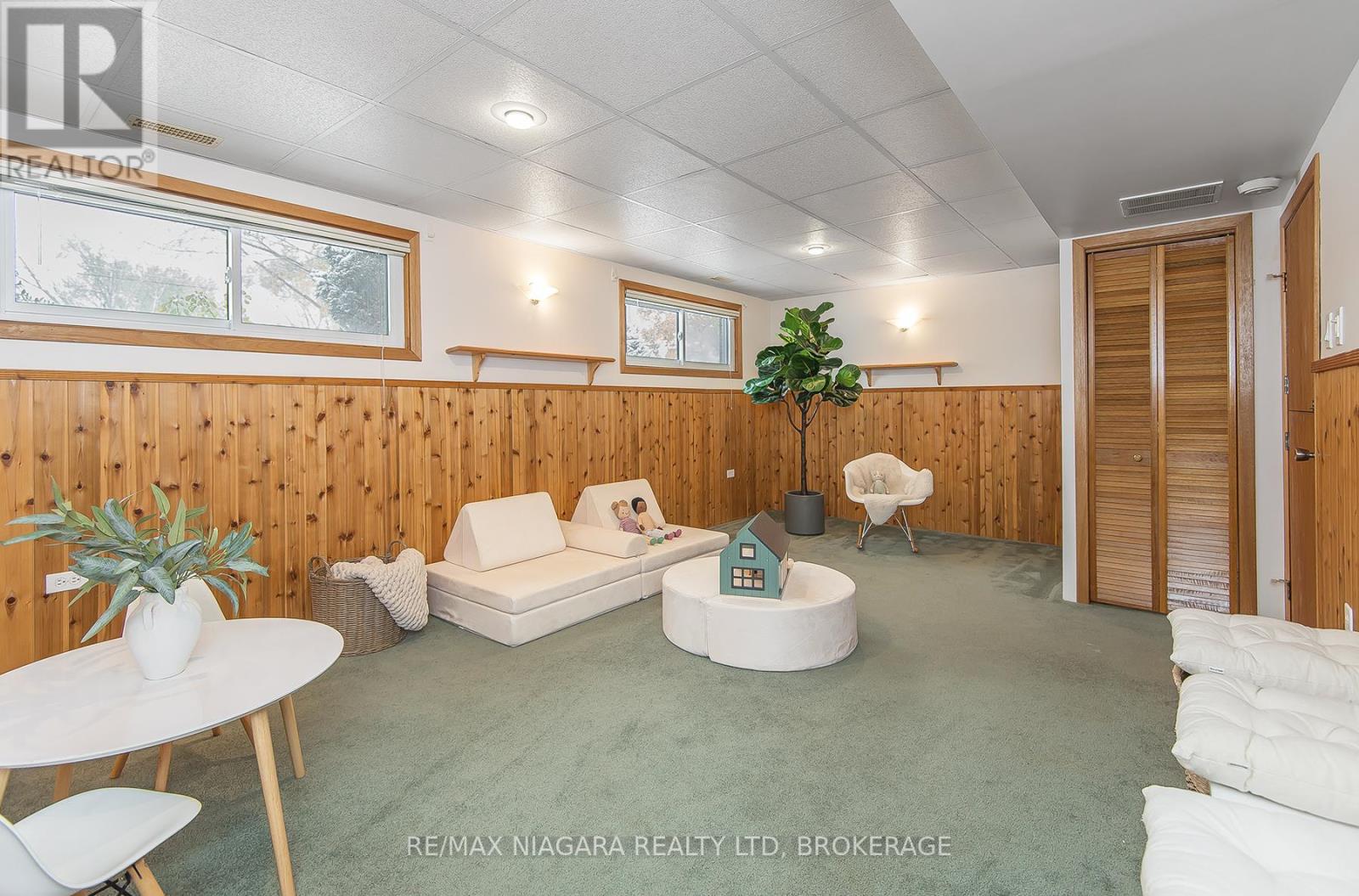 96 Watt Avenue, Welland, Ontario  L3B 1J4 - Photo 35 - X12535060