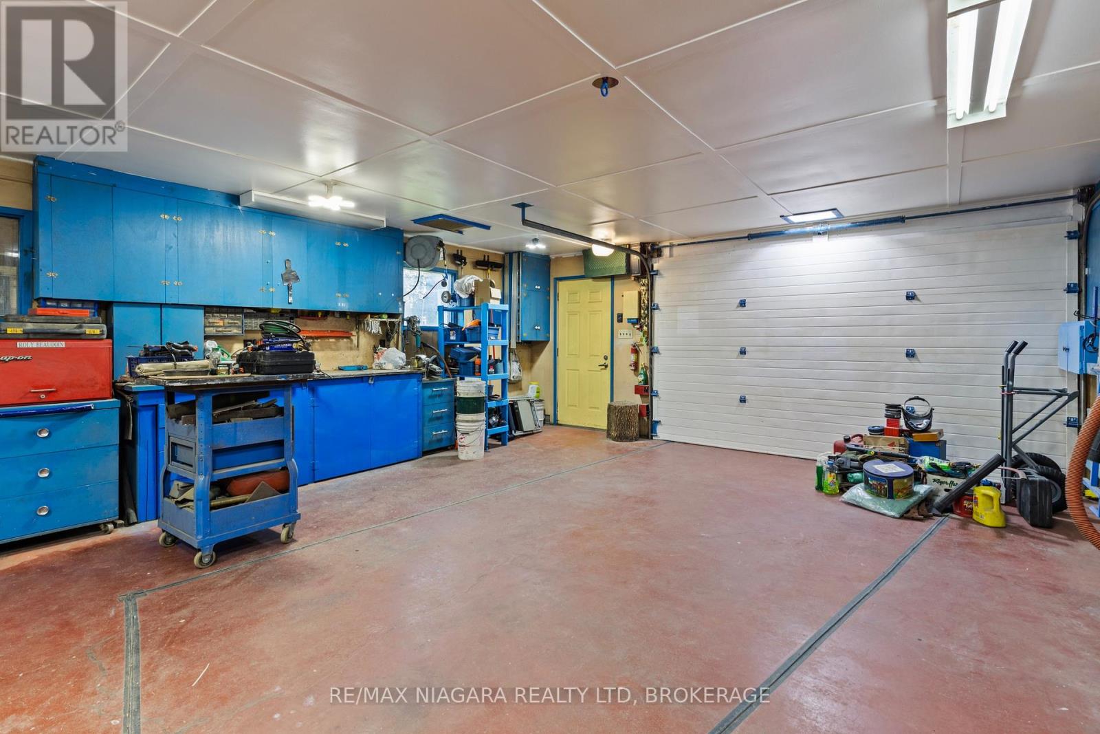 96 Watt Avenue, Welland, Ontario  L3B 1J4 - Photo 44 - X12535060