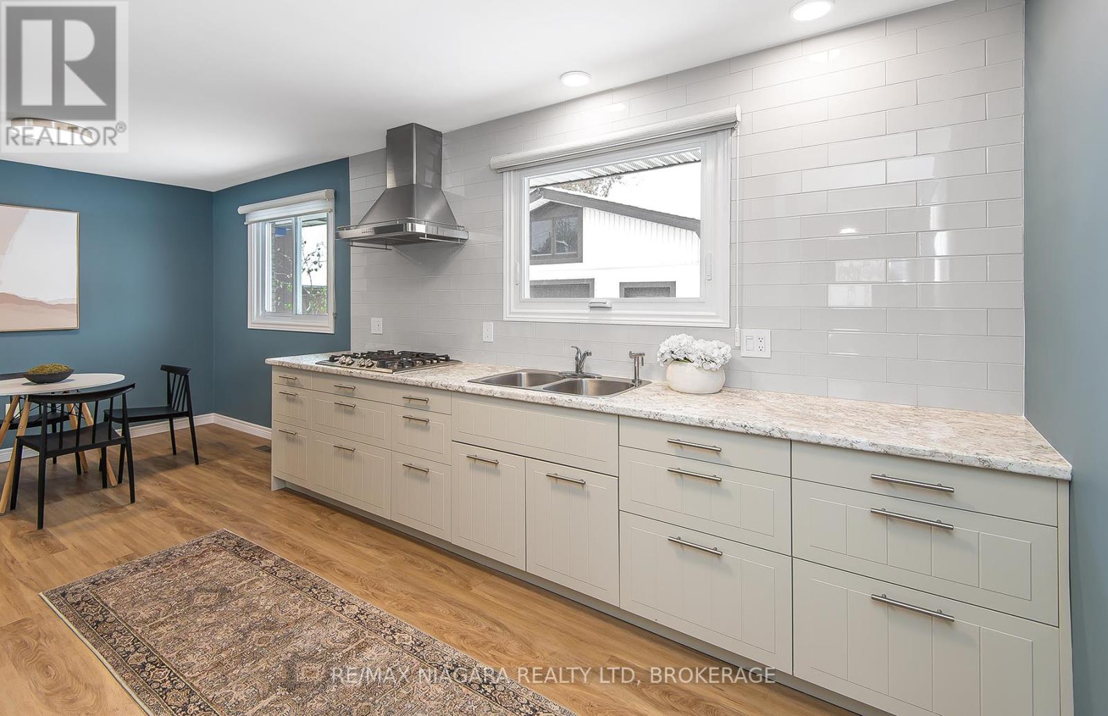 96 Watt Avenue, Welland, Ontario  L3B 1J4 - Photo 9 - X12535060