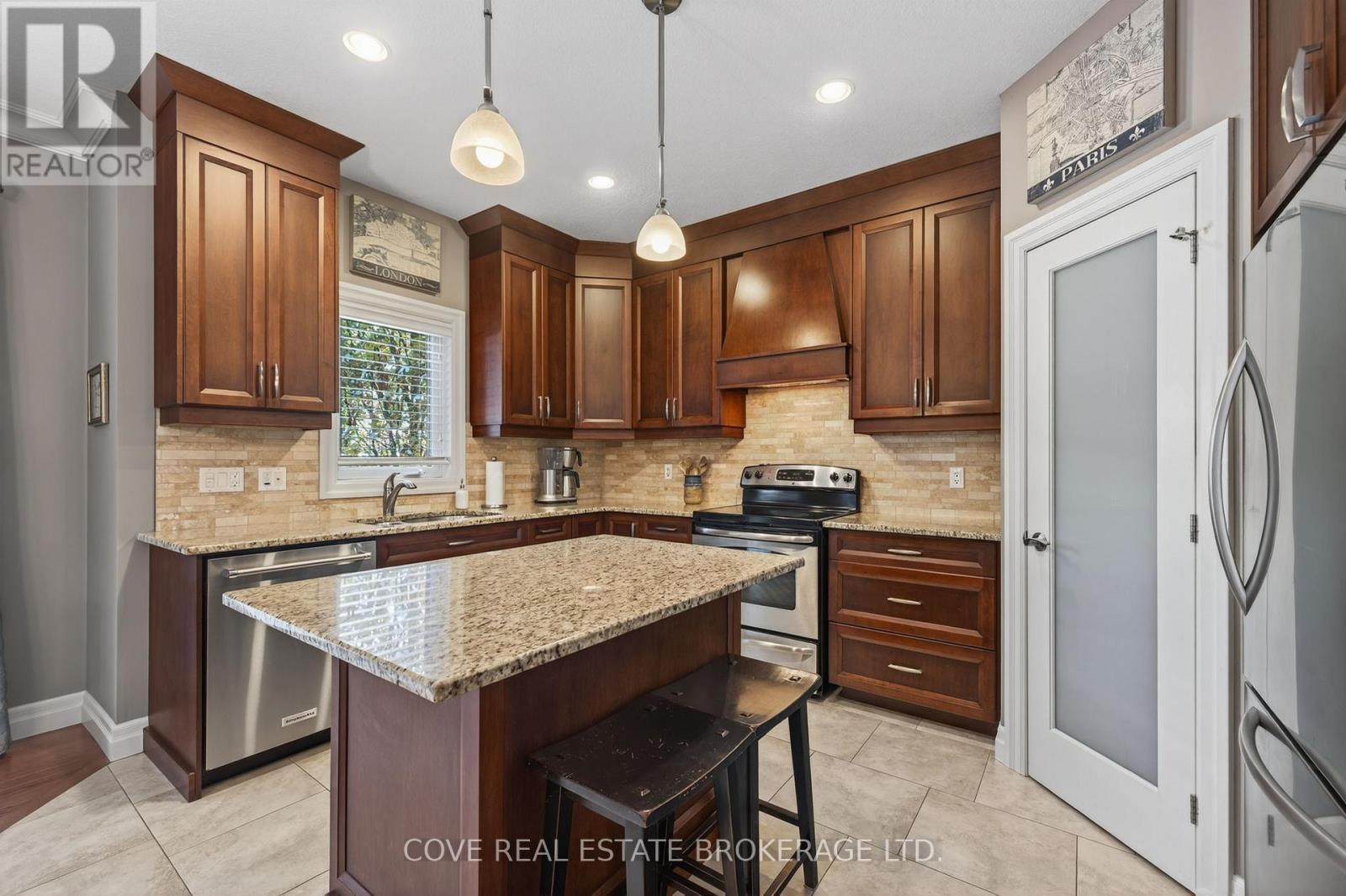 Photo 17 of 49 for 6716 Raleigh Boulevard