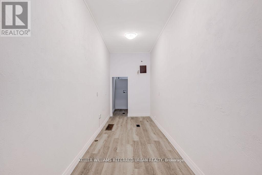 499 Danforth Avenue, Toronto, Ontario  M4K 1P5 - Photo 6 - E12535028