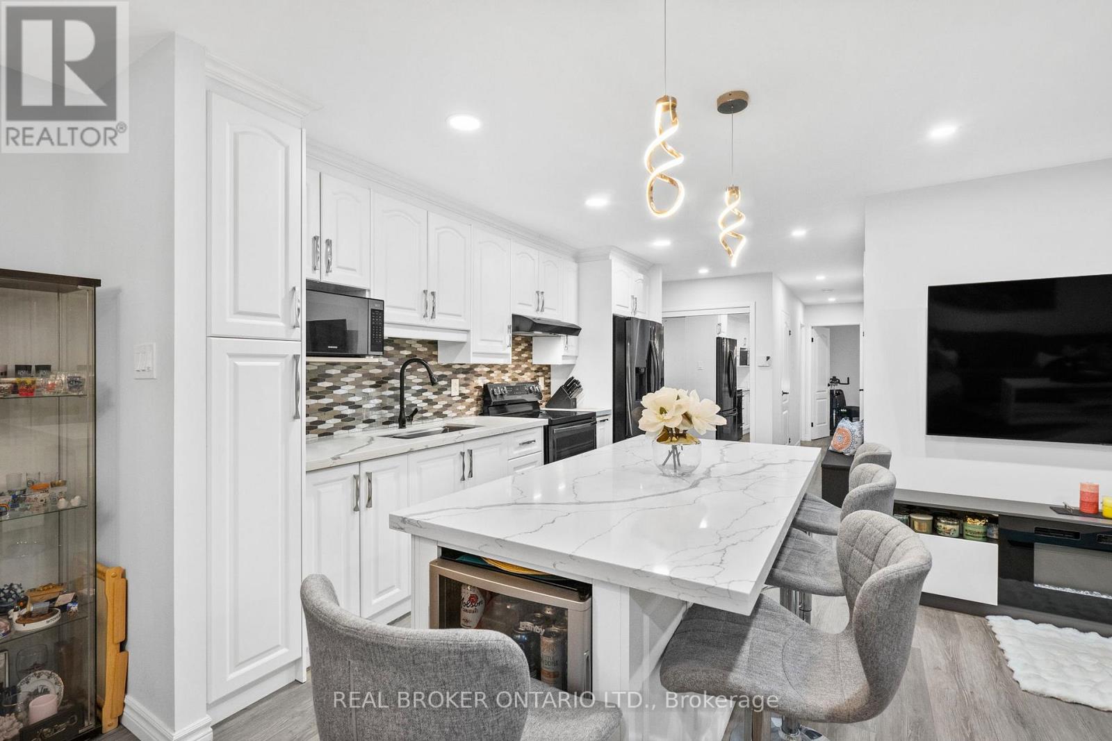 102 - 1200 Bridletowne Circle, Toronto, Ontario  M1W 2T9 - Photo 5 - E12535044