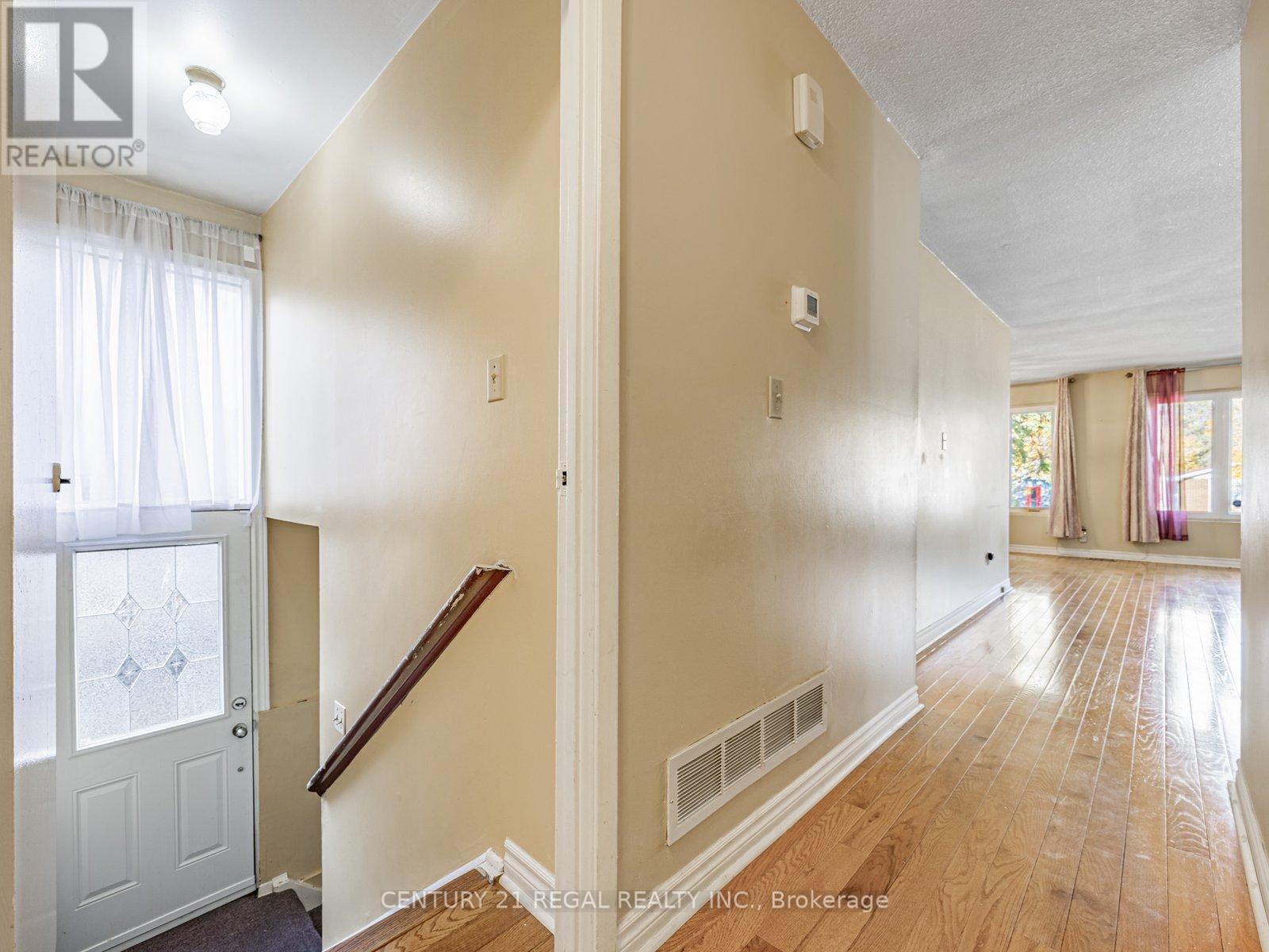 335 Burrows Hall Boulevard, Toronto, Ontario  M1B 1H6 - Photo 16 - E12535048