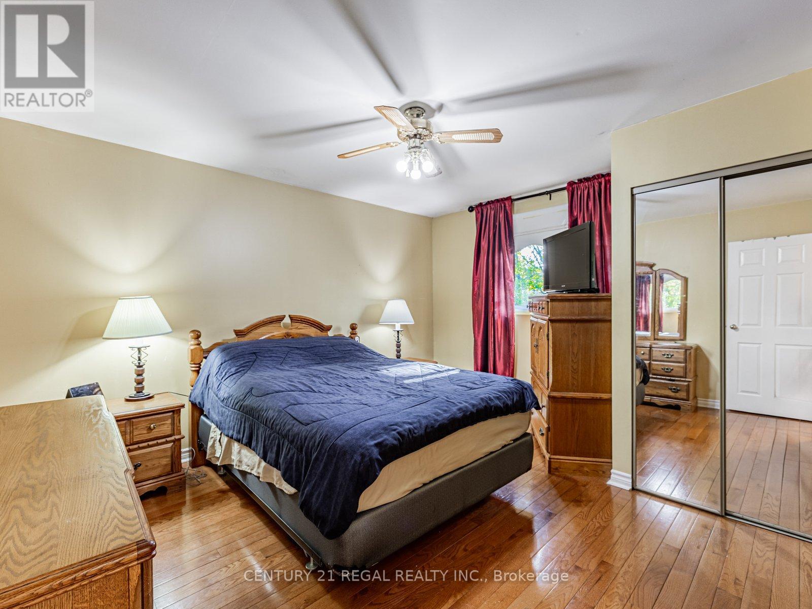 335 Burrows Hall Boulevard, Toronto, Ontario  M1B 1H6 - Photo 17 - E12535048