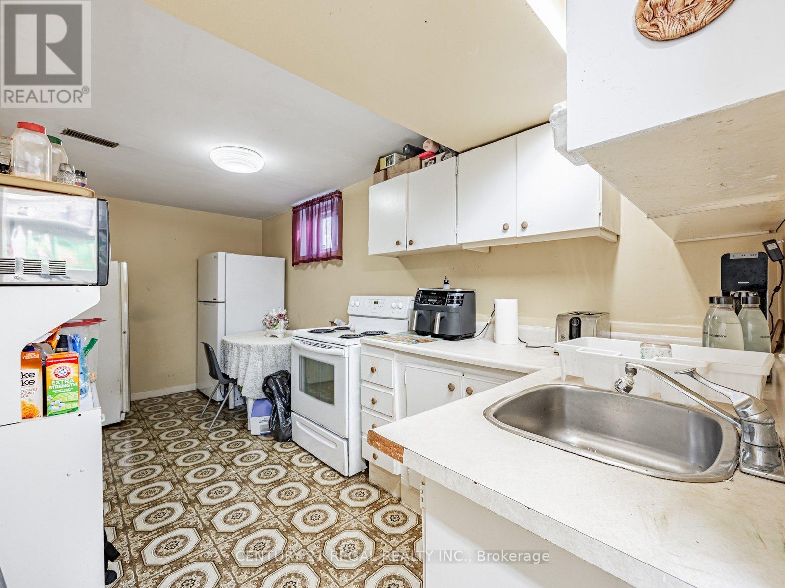 335 Burrows Hall Boulevard, Toronto, Ontario  M1B 1H6 - Photo 28 - E12535048