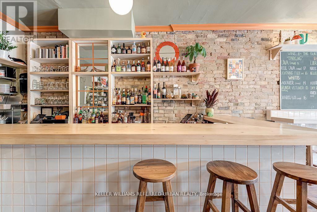 1118 Queen Street E, Toronto, Ontario  M4M 1K8 - Photo 12 - E12535076