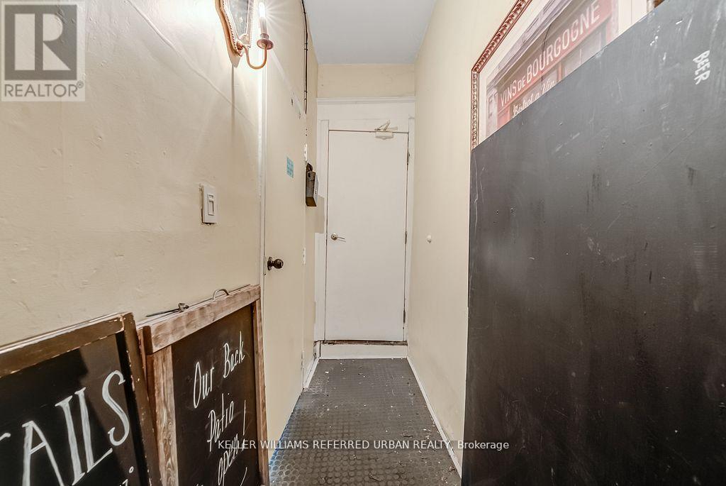 1118 Queen Street E, Toronto, Ontario  M4M 1K8 - Photo 19 - E12535076