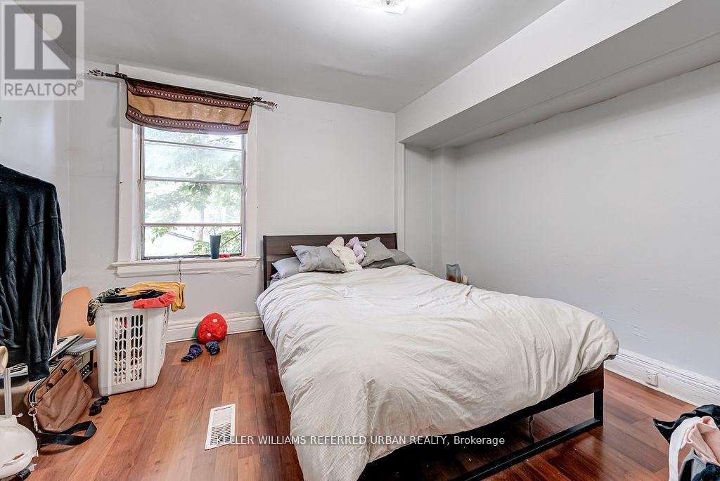 1118 Queen Street E, Toronto, Ontario  M4M 1K8 - Photo 34 - E12535076