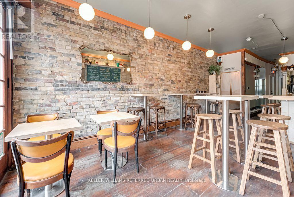 1118 Queen Street E, Toronto, Ontario  M4M 1K8 - Photo 6 - E12535076