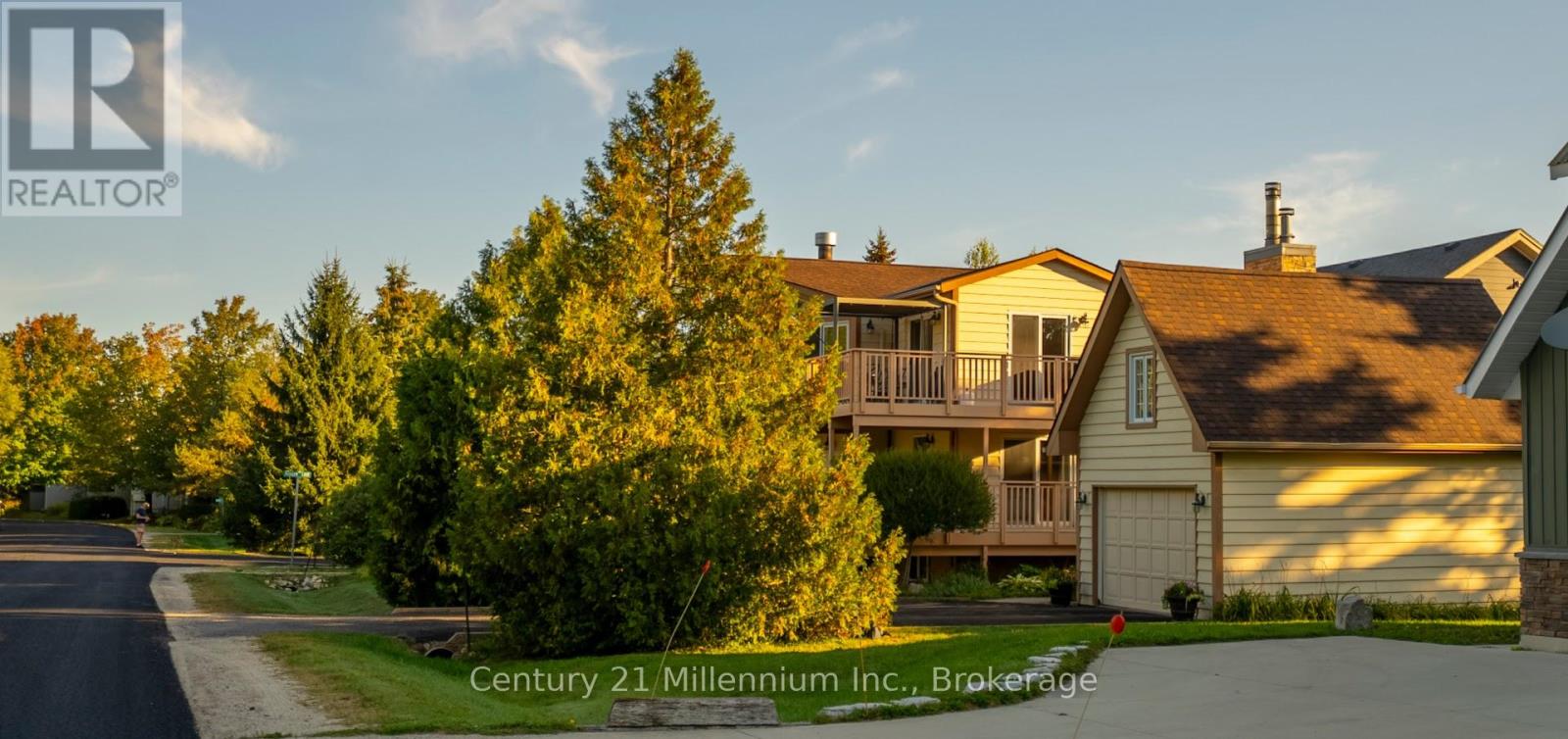 130 Pioneer Lane, Blue Mountains, Ontario  L9Y 0M7 - Photo 44 - X12516094