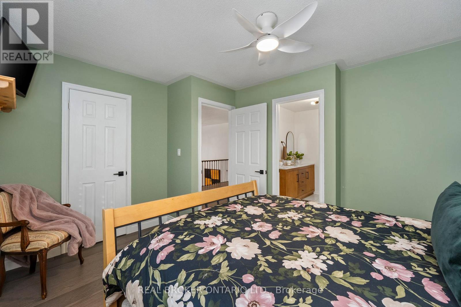 170 St Joan Of Arc Avenue, Vaughan, Ontario  L6A 3B8 - Photo 24 - N12535008