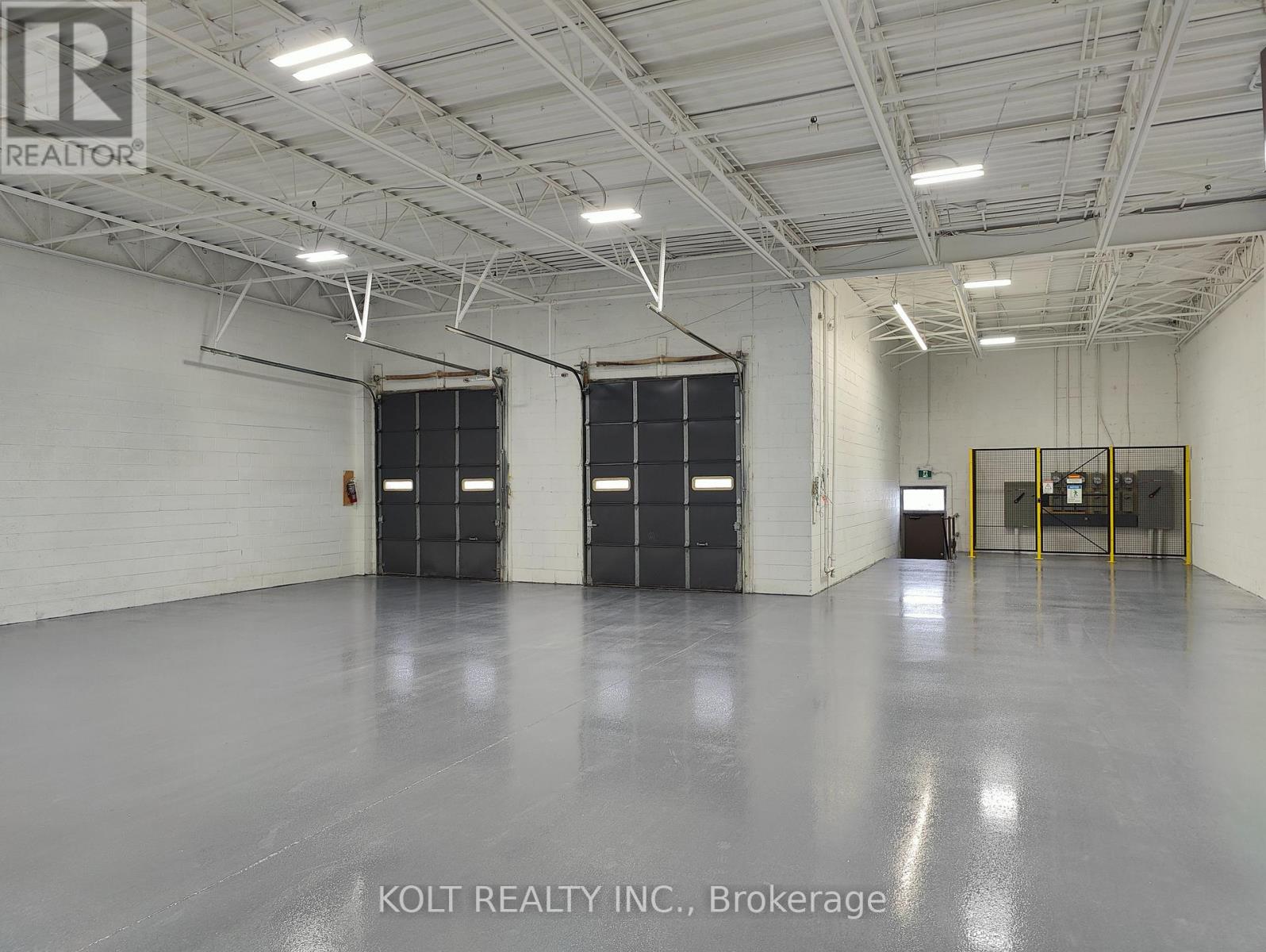 37 - 330 Esna Park Drive, Markham, Ontario  L3R 1H3 - Photo 10 - N12535058