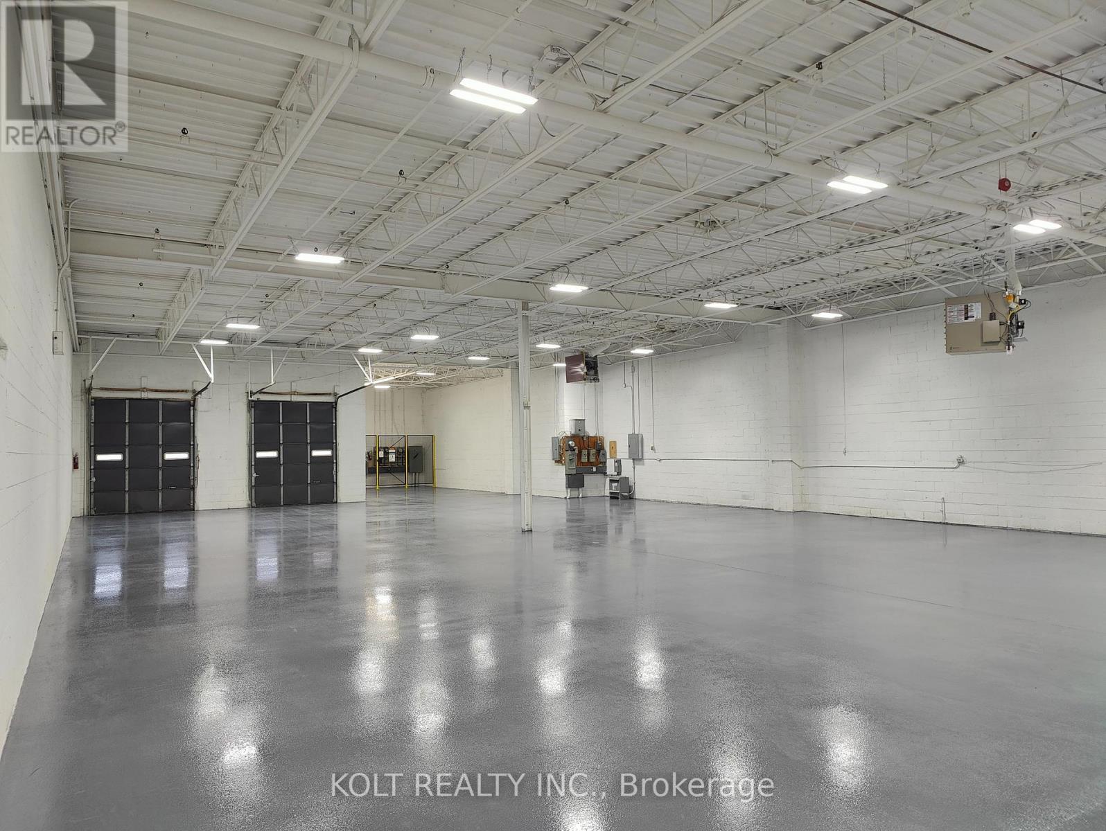 37 - 330 Esna Park Drive, Markham, Ontario  L3R 1H3 - Photo 8 - N12535058