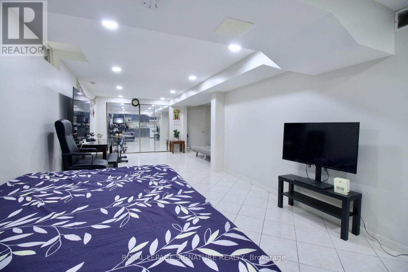 5125 Salishan Circle, Mississauga, Ontario  L5R 3E8 - Photo 38 - W12531104