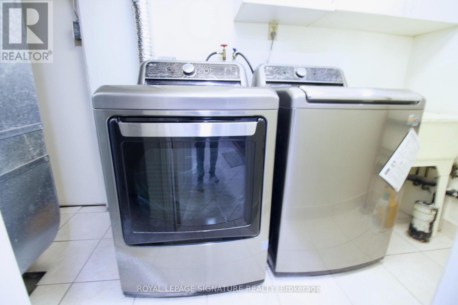 5125 Salishan Circle, Mississauga, Ontario  L5R 3E8 - Photo 40 - W12531104