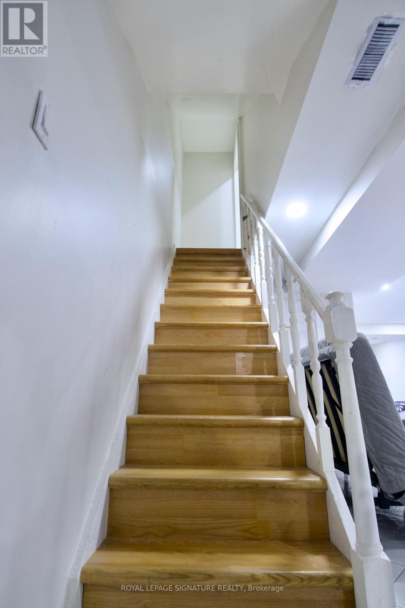 5125 Salishan Circle, Mississauga, Ontario  L5R 3E8 - Photo 42 - W12531104