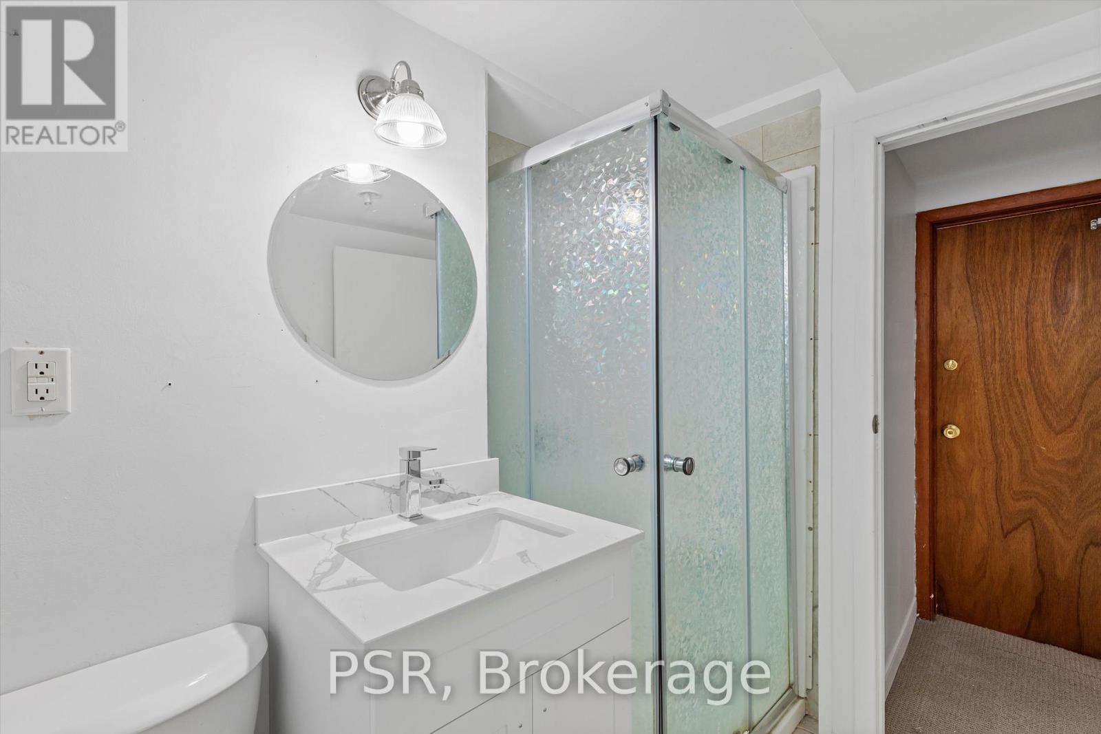 Lower - 35 Twenty Fourth Street, Toronto, Ontario  M8V 3N3 - Photo 15 - W12535006