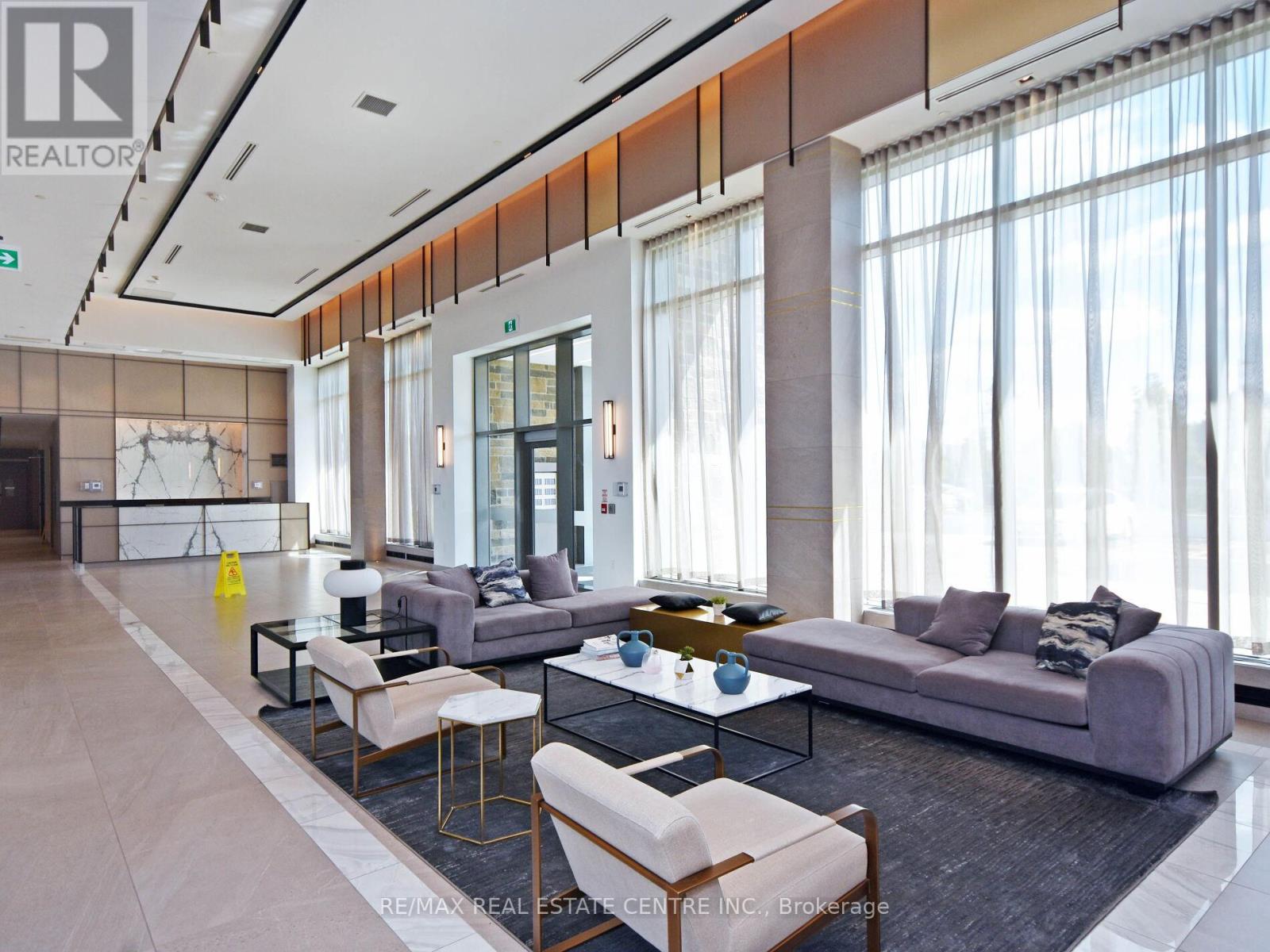 1508 - 4675 Metcalfe Avenue, Mississauga, Ontario  L5M 0Z8 - Photo 2 - W12535014