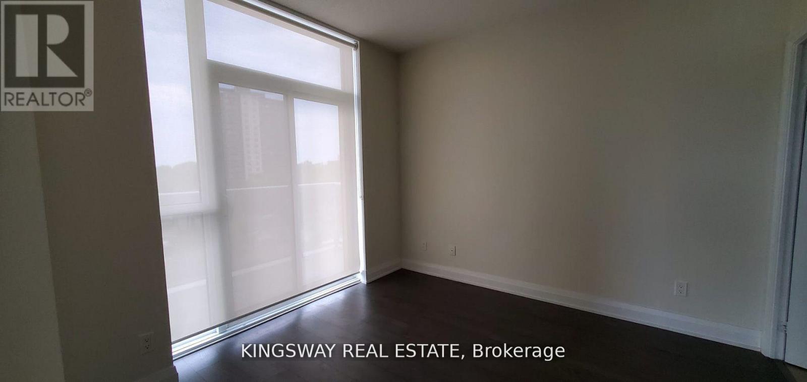 503 - 55 Speers Road, Oakville, Ontario  L6K 3V5 - Photo 4 - W12535074