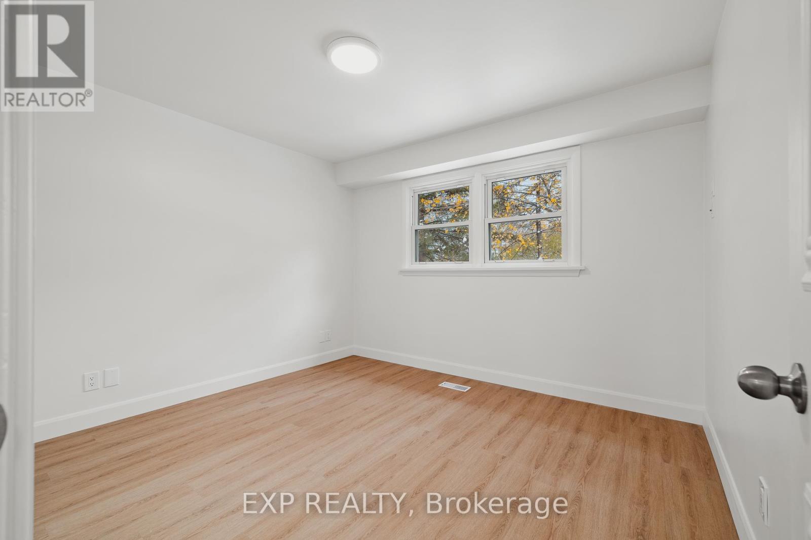 21 Culham Drive, Cambridge, Ontario  N1S 2G7 - Photo 12 - X12535040