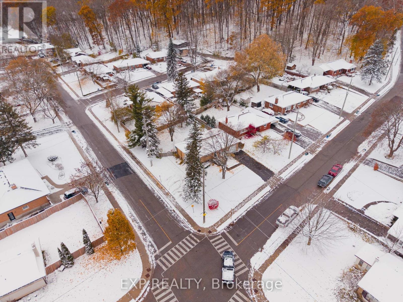 21 Culham Drive, Cambridge, Ontario  N1S 2G7 - Photo 38 - X12535040