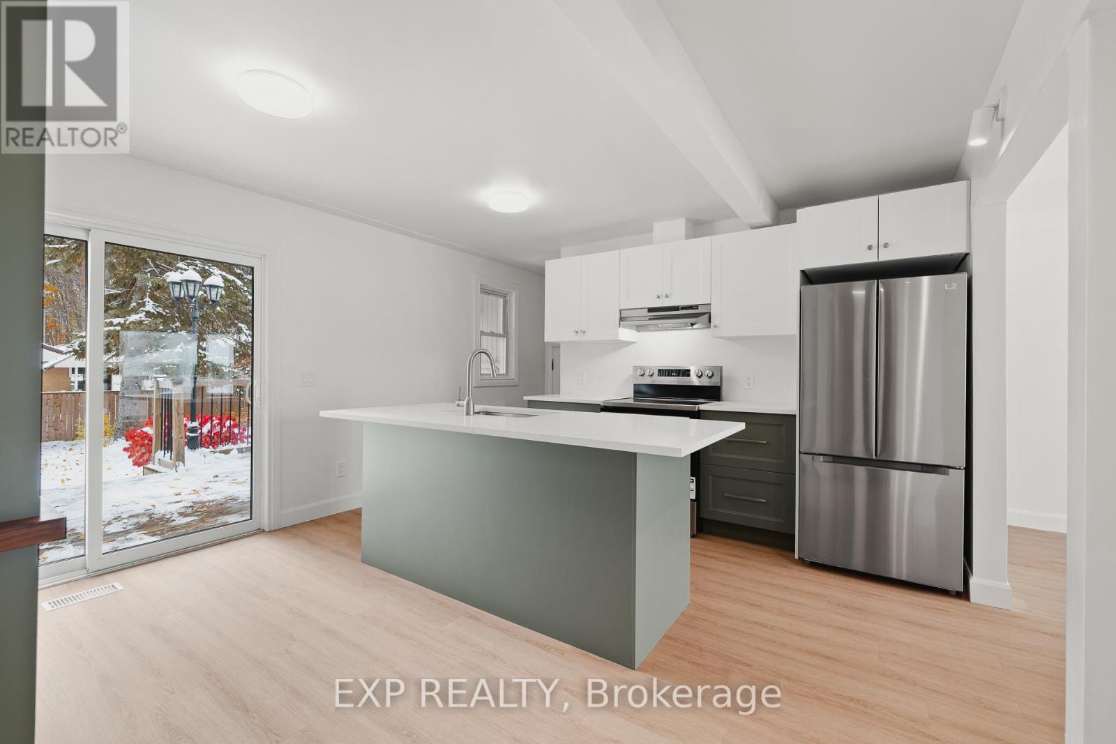 21 Culham Drive, Cambridge, Ontario  N1S 2G7 - Photo 6 - X12535040