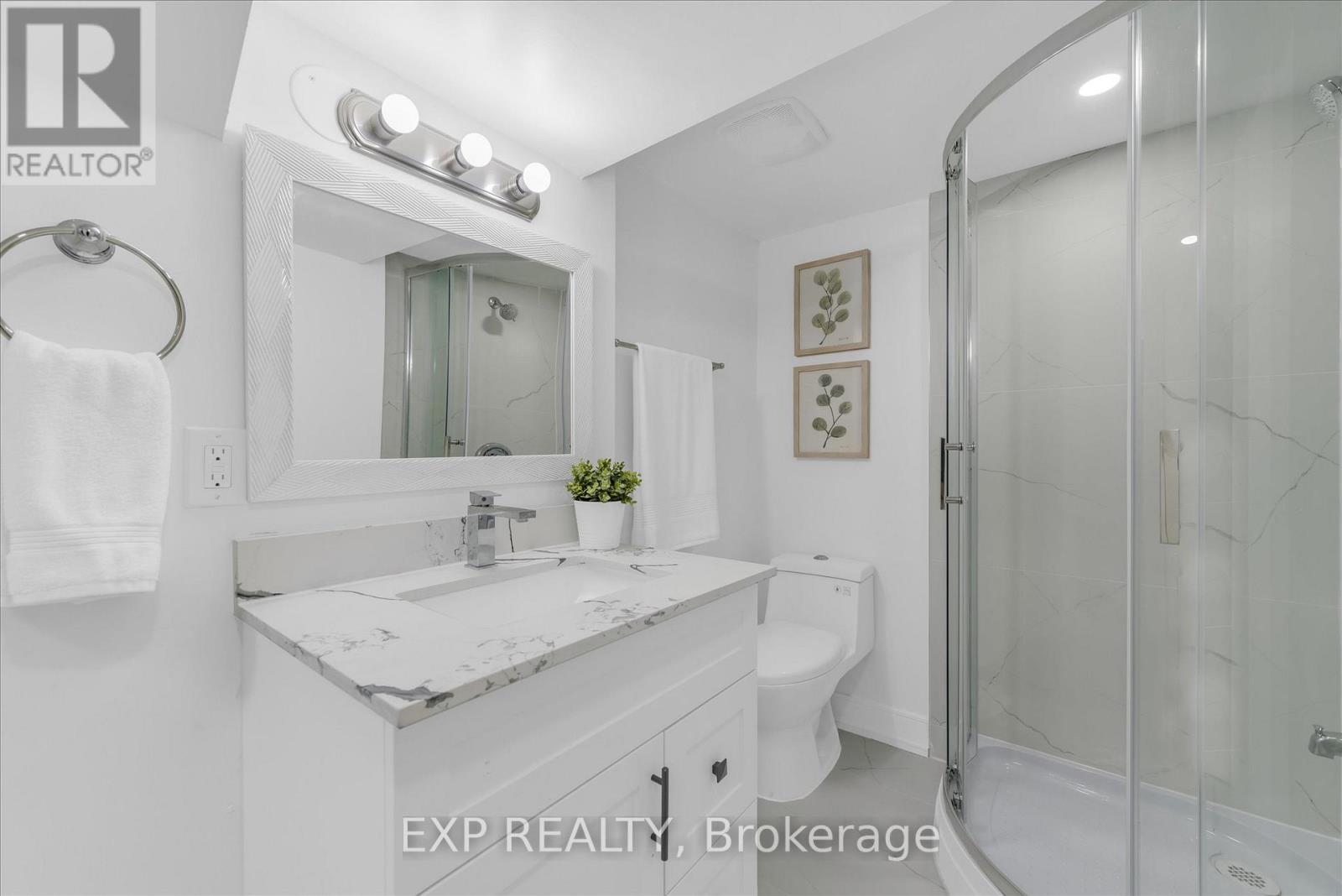 24 Eaton Place, Hamilton, Ontario  L8H 1N7 - Photo 24 - X12535052