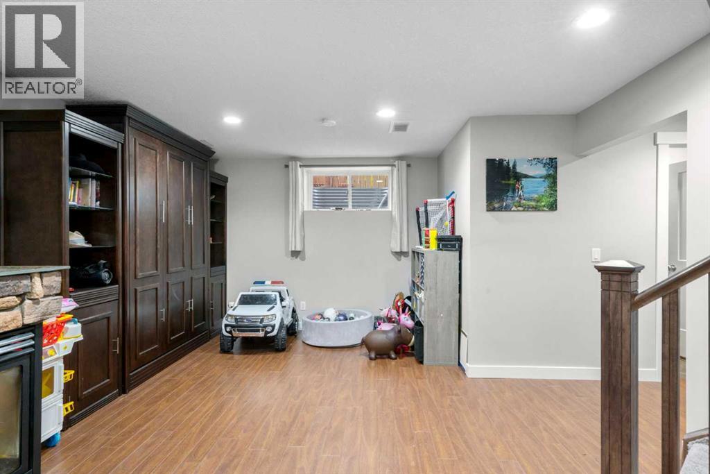 2581 Coopers Circle Sw, Airdrie, Alberta  T4B 3B7 - Photo 39 - A2266136