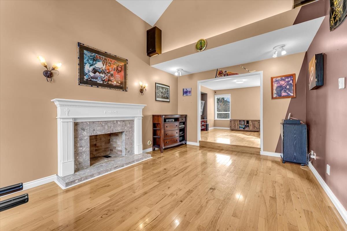 14906 83a Avenue, Surrey, British Columbia  V3S 7S1 - Photo 4 - R3066027