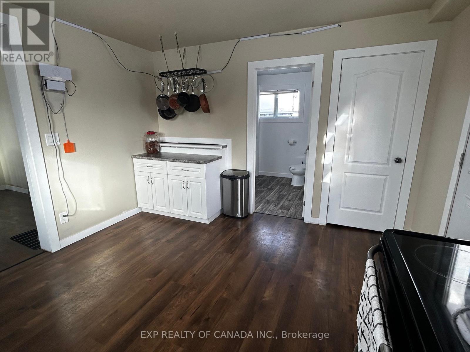 206 Eleventh Avenue, Cochrane, Ontario P0L 1C0 - Photo 5 - T12525784