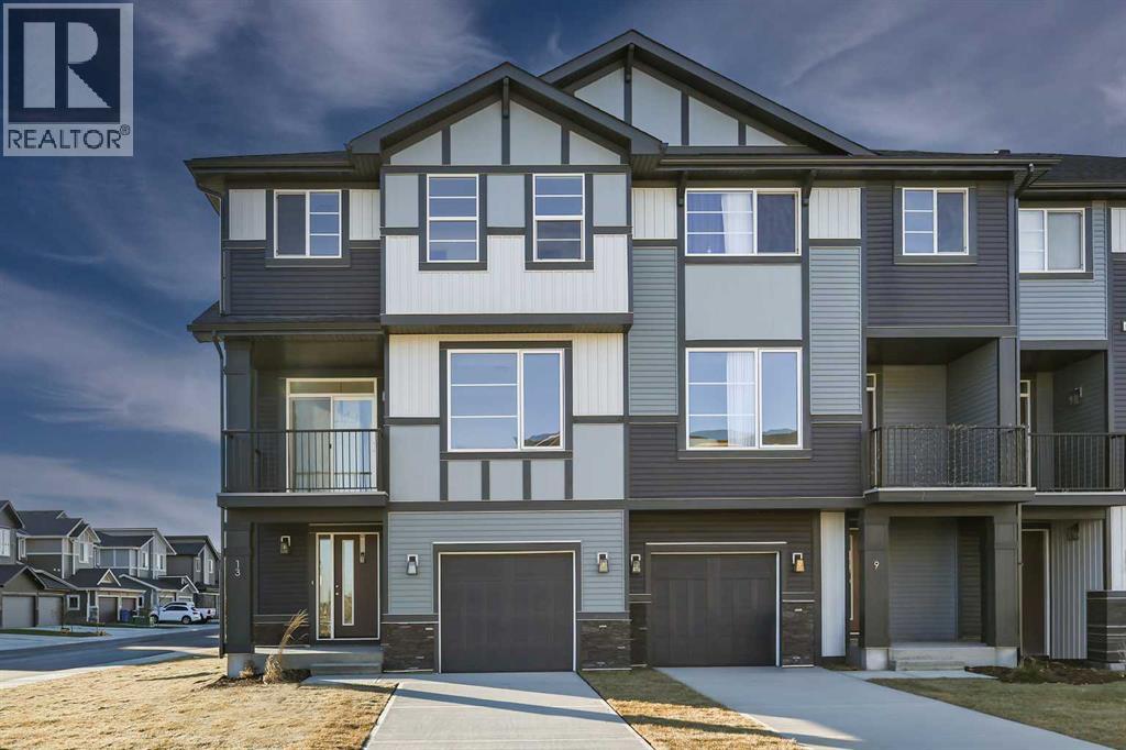 13 Waterford Glen, Chestermere, Alberta  T1X 2T8 - Photo 1 - A2216188