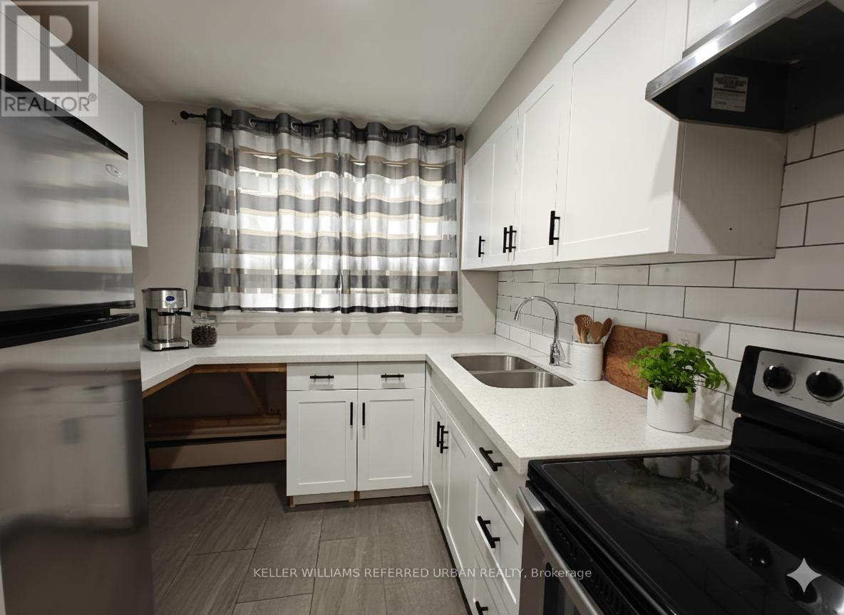 Main Fl - 2979 Lawrence Avenue E, Toronto, Ontario  M1P 2V6 - Photo 2 - E12535102